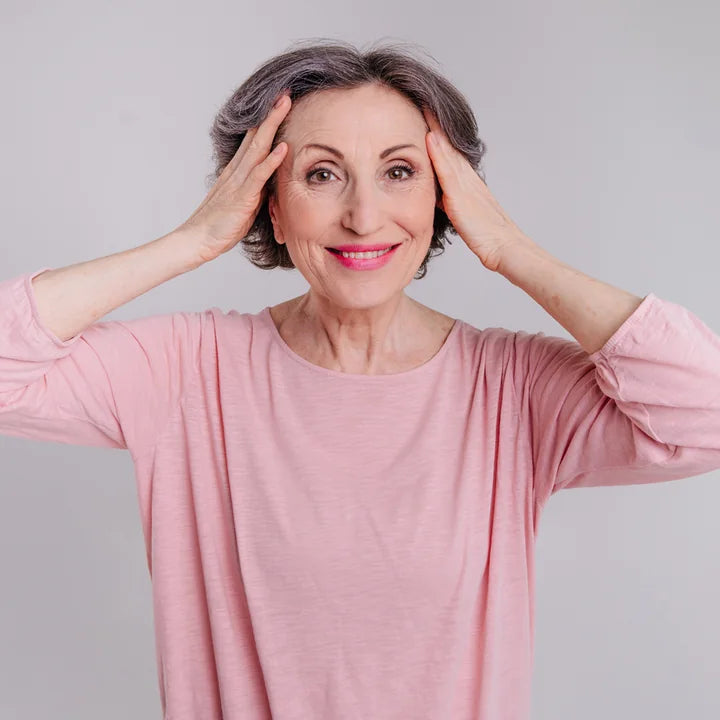 Adelgazamiento del cabello a los 50: por qué sucede y cómo atravesarlo